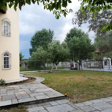 Don Bazilio Seahouse アパート レプトカリヤ